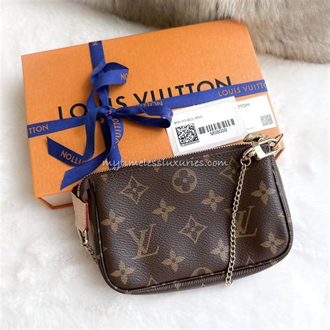 louis vuitton yellow mini pochette|louis vuitton mini monogram.